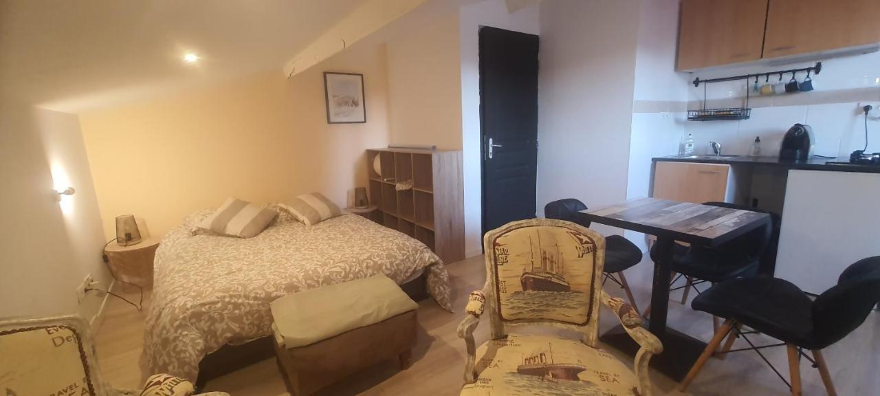 Chez Franck Hotel Saint-Martin-de-Valgalgues Eksteriør billede